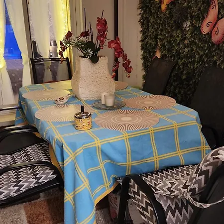 Piso Apartment